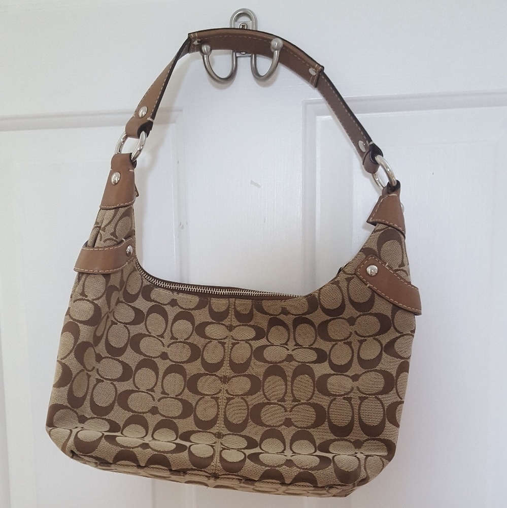 Coach Signature Purse